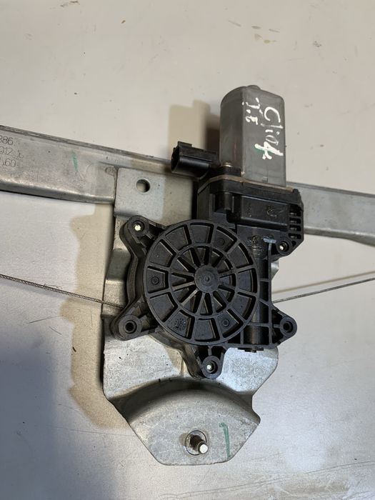 Elevador Renault clio 4 IV tras esquerdo