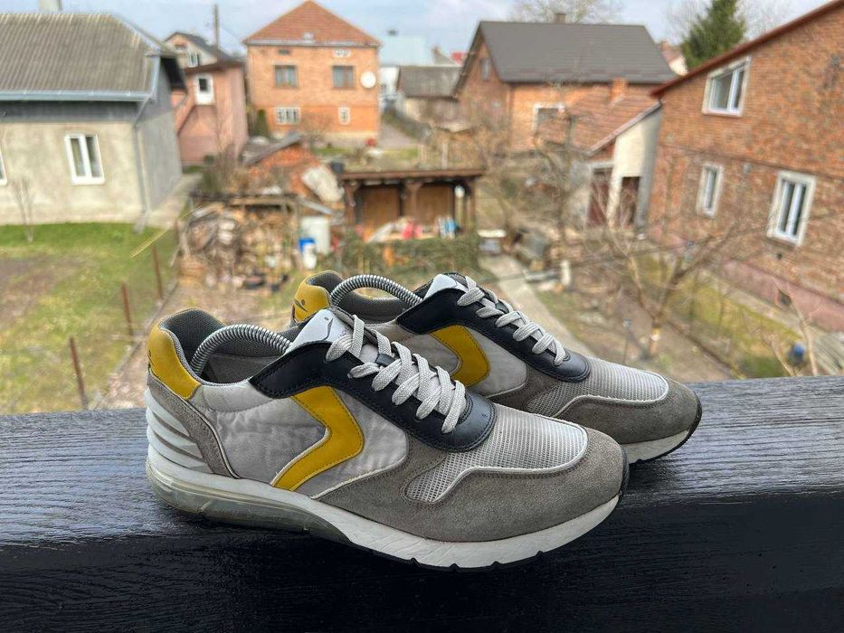 Шкіряні кросівки Voile Blanche