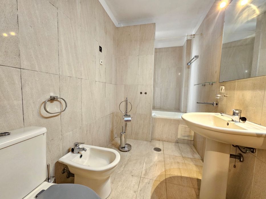 Apartamento T2 para Arrendamento, Águas Santas