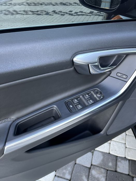 Volvo V60 ідеальний стан