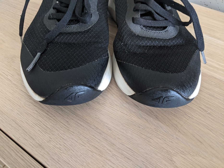 Buty adidasy damskie 39 oddychające super 4F