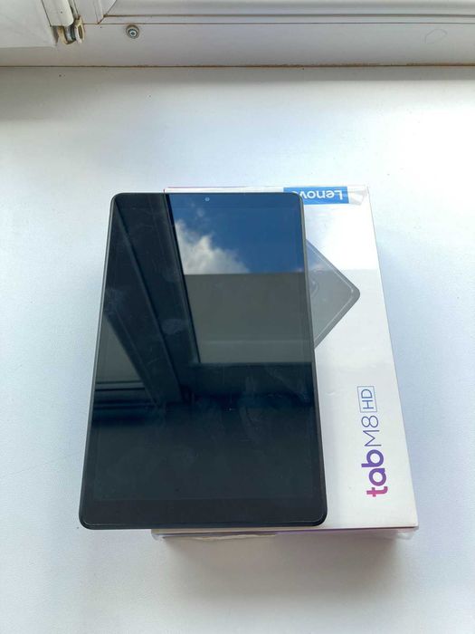Планшет Lenovo Tab M8 HD 2/32 LTE Iron Grey