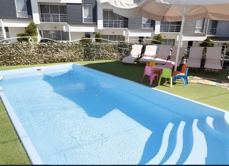 Сдам посуточно престижные таунхаус 16 фонтана 3 комнаты + гостиная )