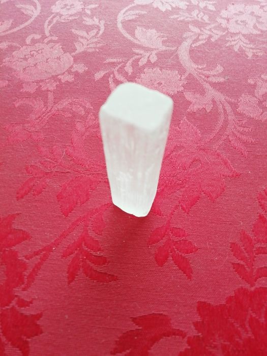 Pedra selenita cura