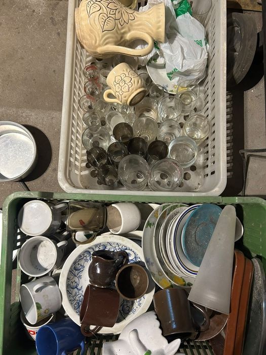 dzbanki,kubki,talerze i wiele innych za darmo różne