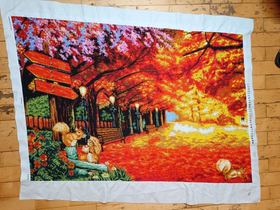 Картина бісером осінній ліс