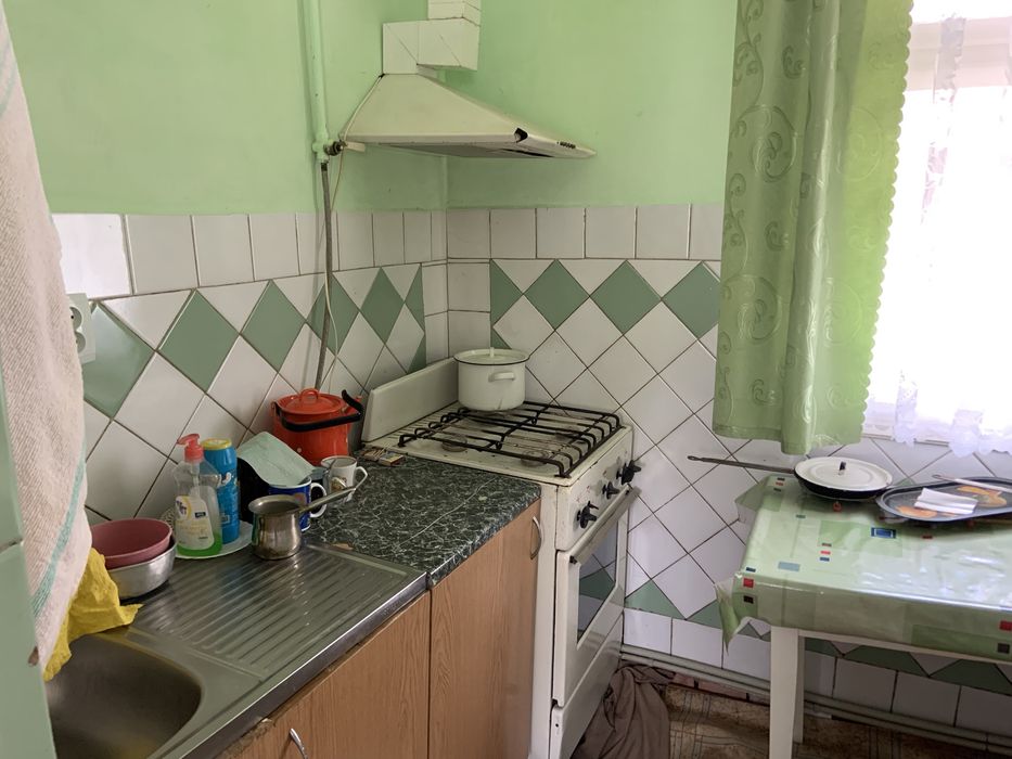 Продаж будинку і літньої кухні в м.Стебник