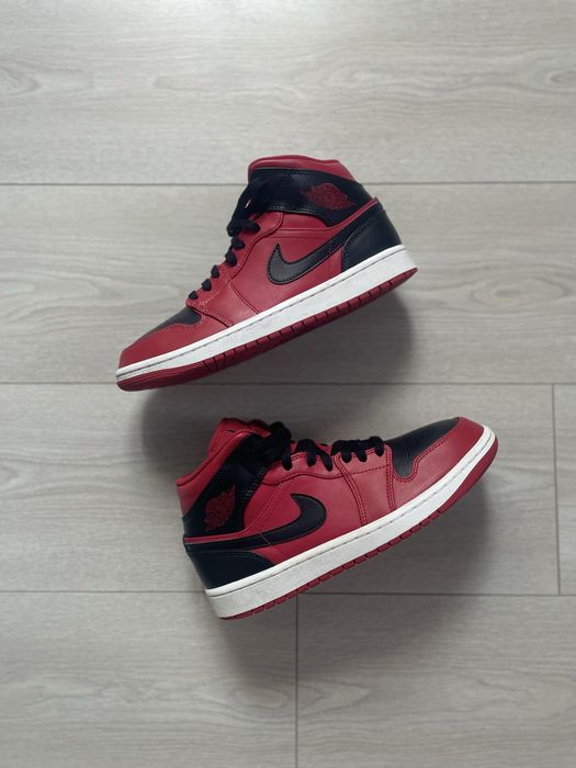 Оригінальні кросівки кеди Nike Air Jordan 1 Mid Reverse 40,5р 25,5-26см