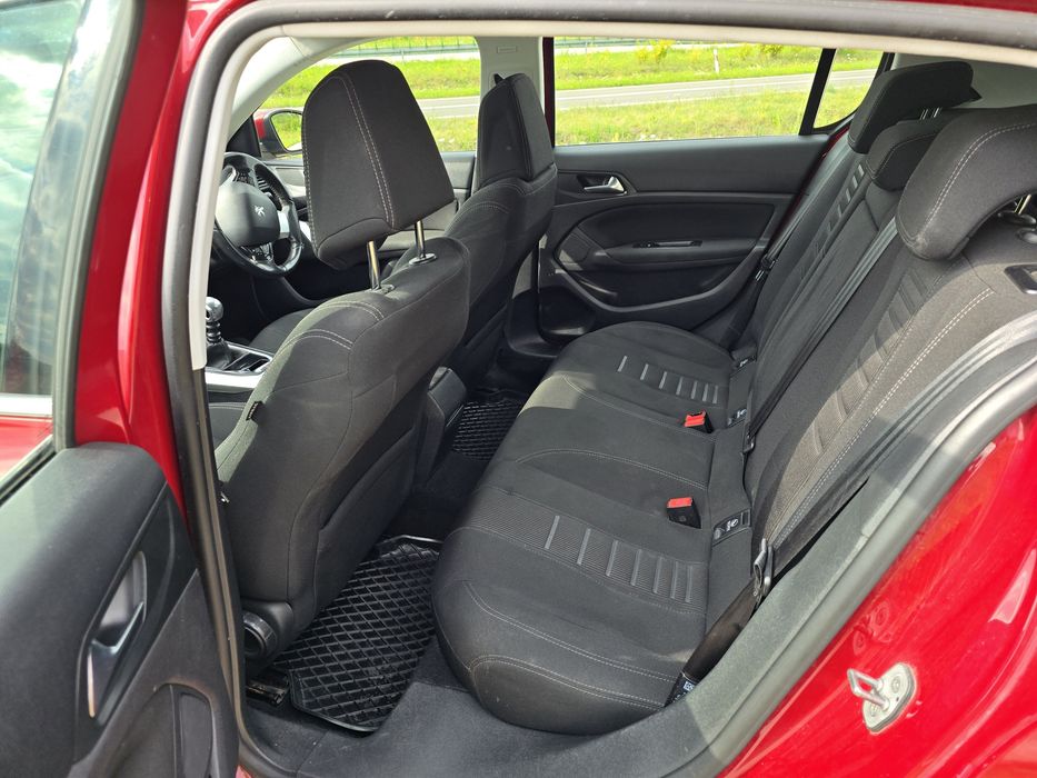 Peugeot 308 II T9 Allure Bogata wersja Anglik