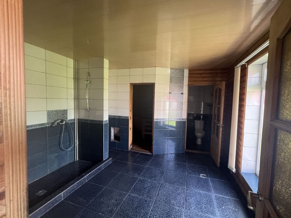 Будинок на Антоновича!