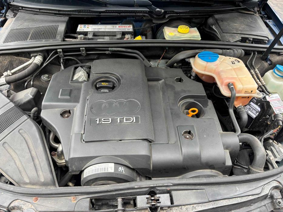 Silnik pompa wtryski kompletny Audi A4 B7 1.9TDI BKE