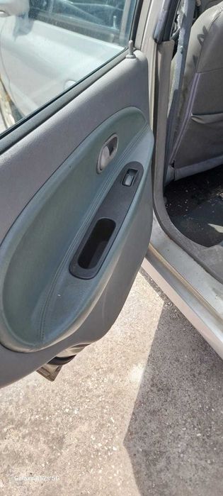 Para Peças Kia Rio 1.3 ajo 2003 75 CV