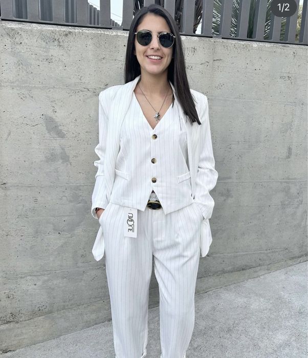 Conjunto fato  riscas