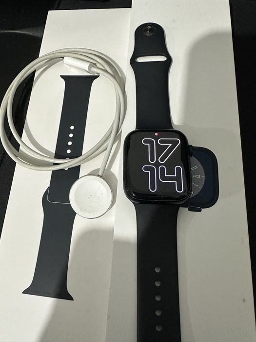 Apple Watch Series 8