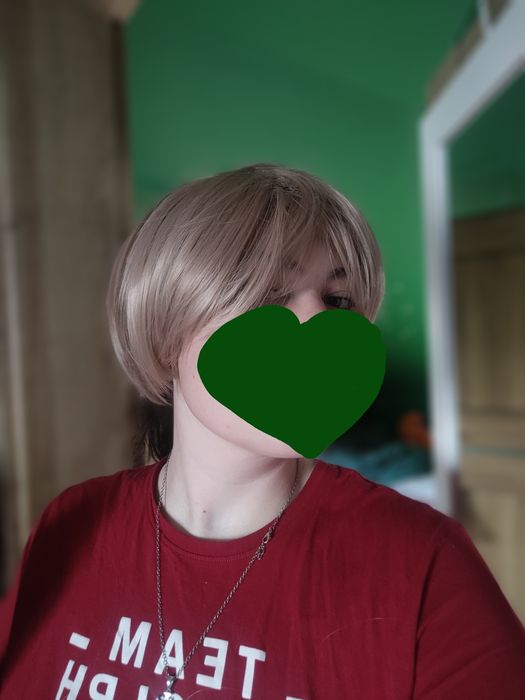 Blond krótka peruka