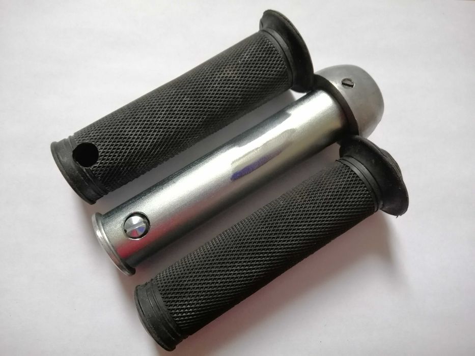 Резинки передних подножек ЯВА-JAWA 360 Made in Czech Republic.