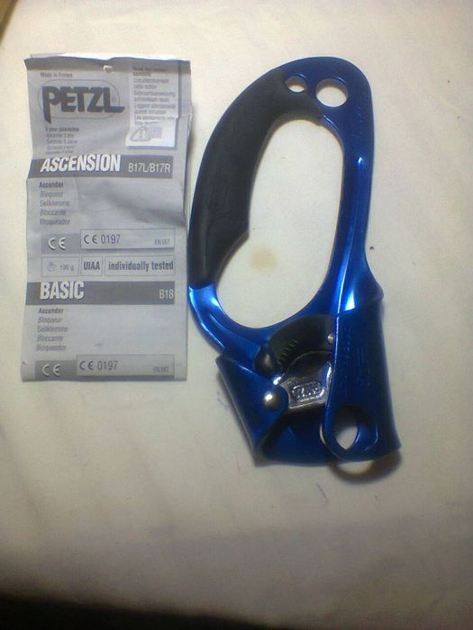 Продам зажим альпініста