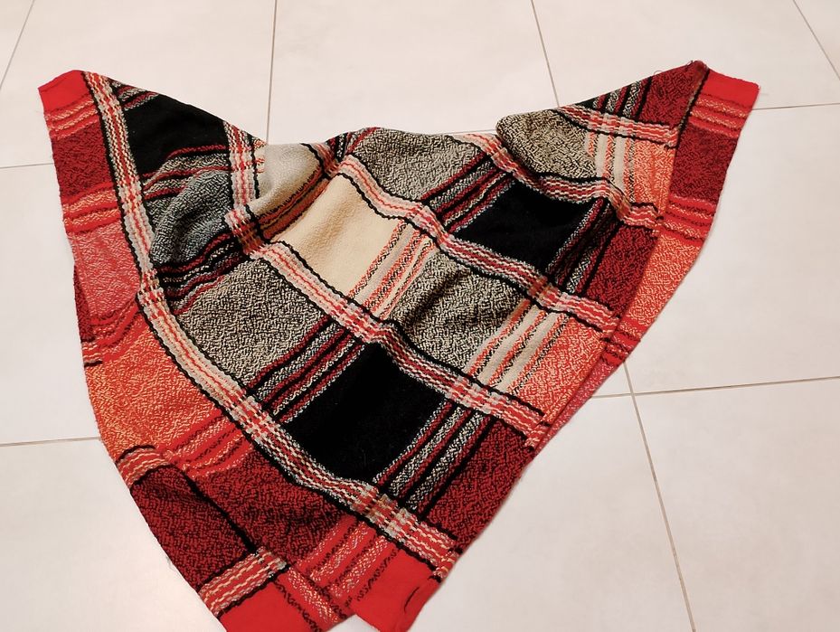 Chusta w kratę kolorowa