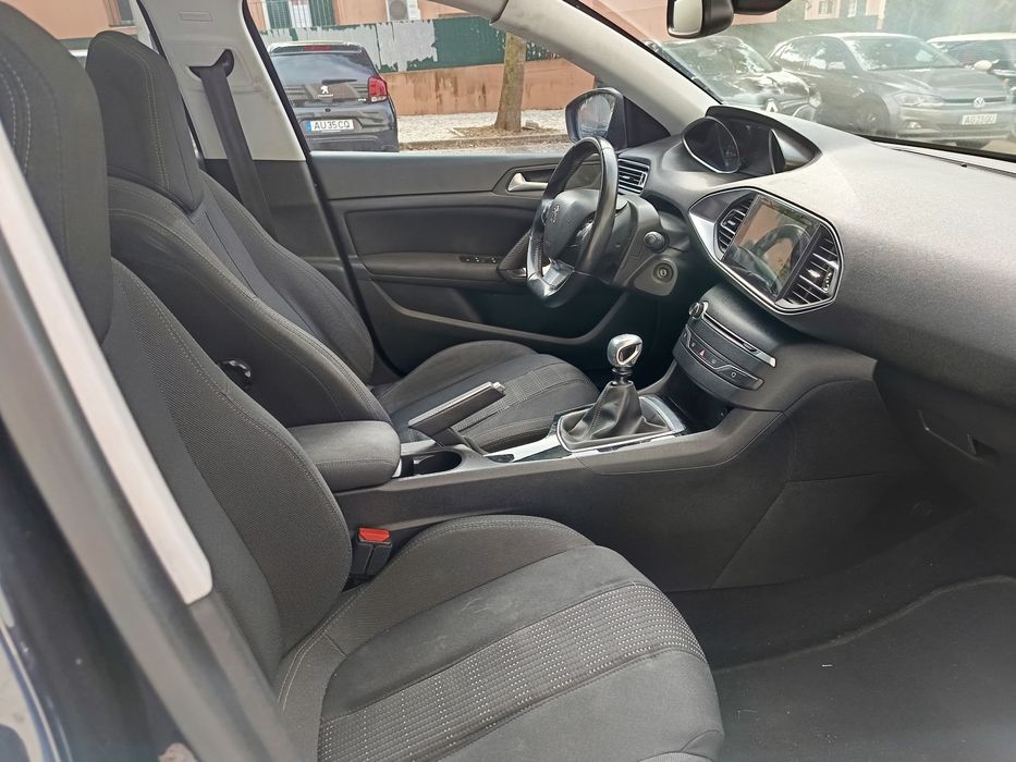 Peugeot 308 Active 1.6 bluehdi 120cv cx6