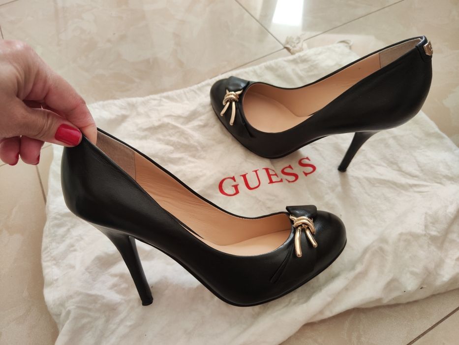 Scarpin da Guess - 39