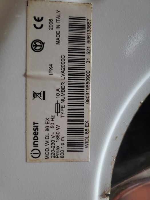 Пральна машина indesit widl 86