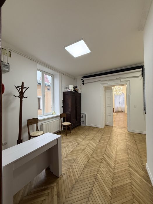 Продаж квартири м. Надвірна Центр!