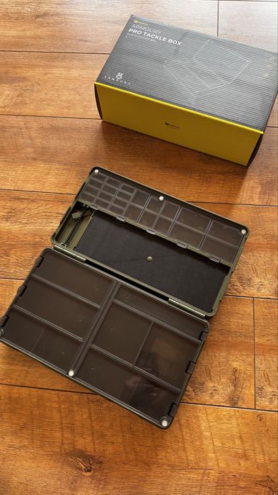 Теклбокс ящик для снастей Ridge Monkey Armoury Pro Tackle Box