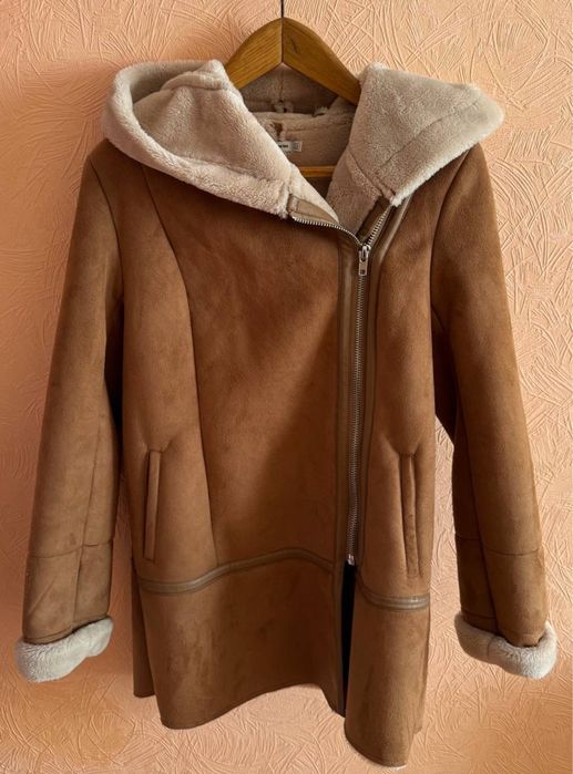 Дубленка Stradivarius