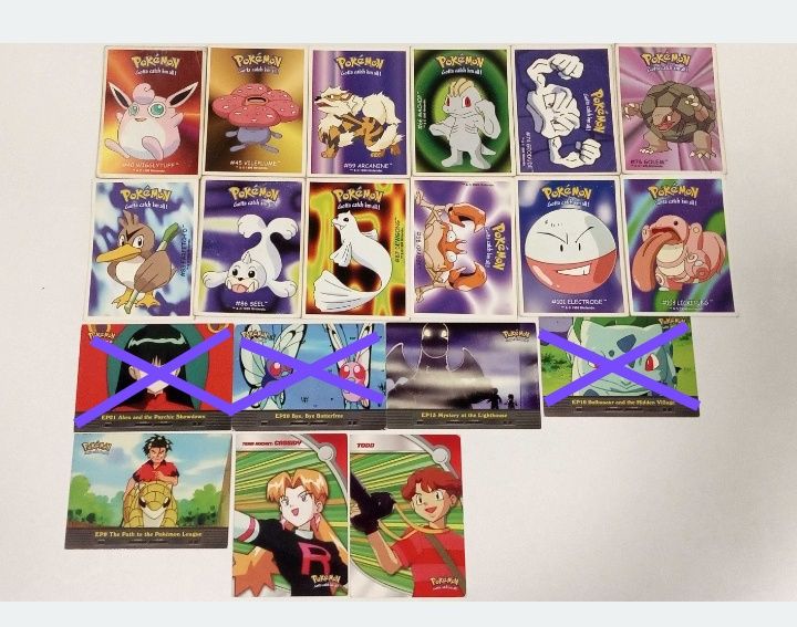 Caixa Pokemon Super Mário - cartas Pokemon topps 2000 e cromos boomer