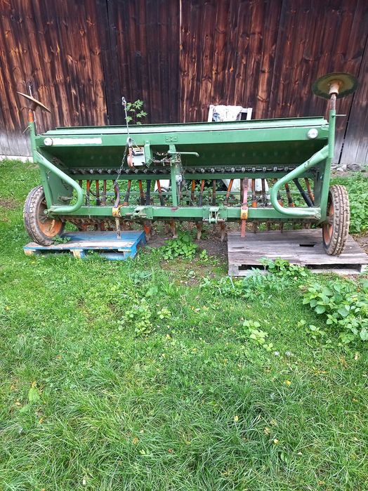 Siewnik Amazone Standard  3metry