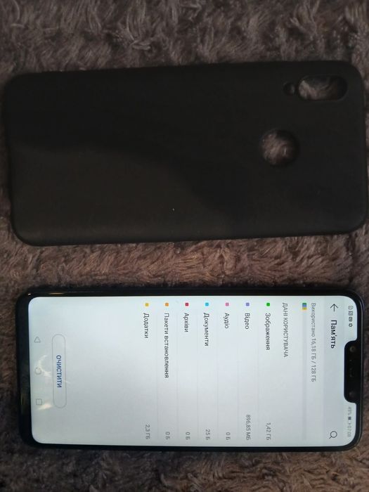 Телефон HUAWEI  nova 3