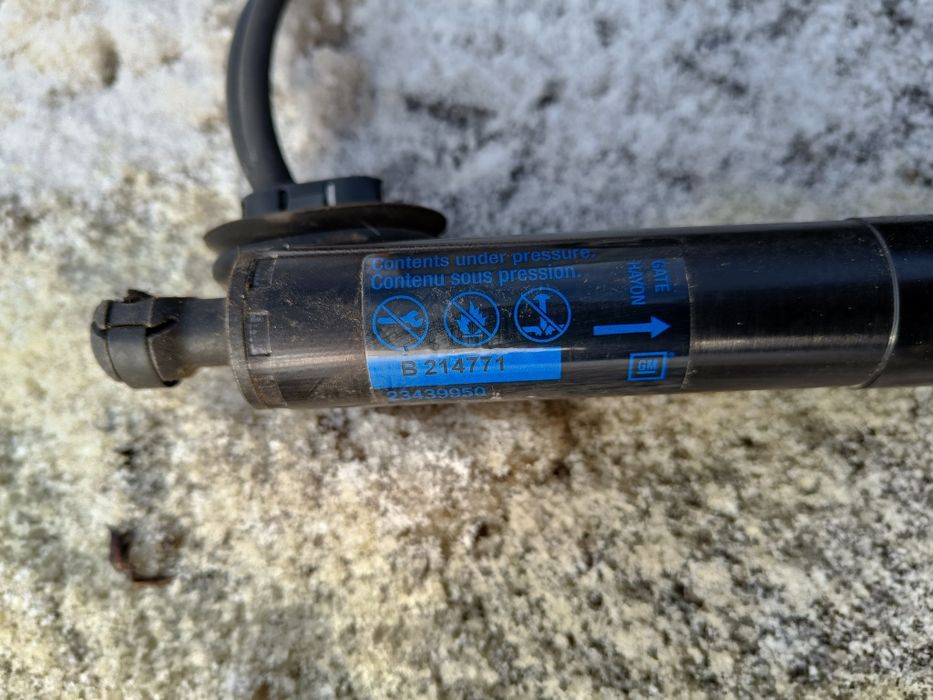 Siłownik klapy elektrycznej Opel Insignia A Kombi  Wysyłka