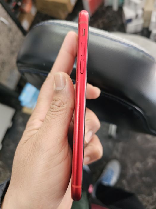 iphone xr  128gb 75%