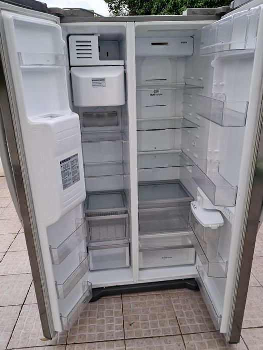 Frigorífico "americano"