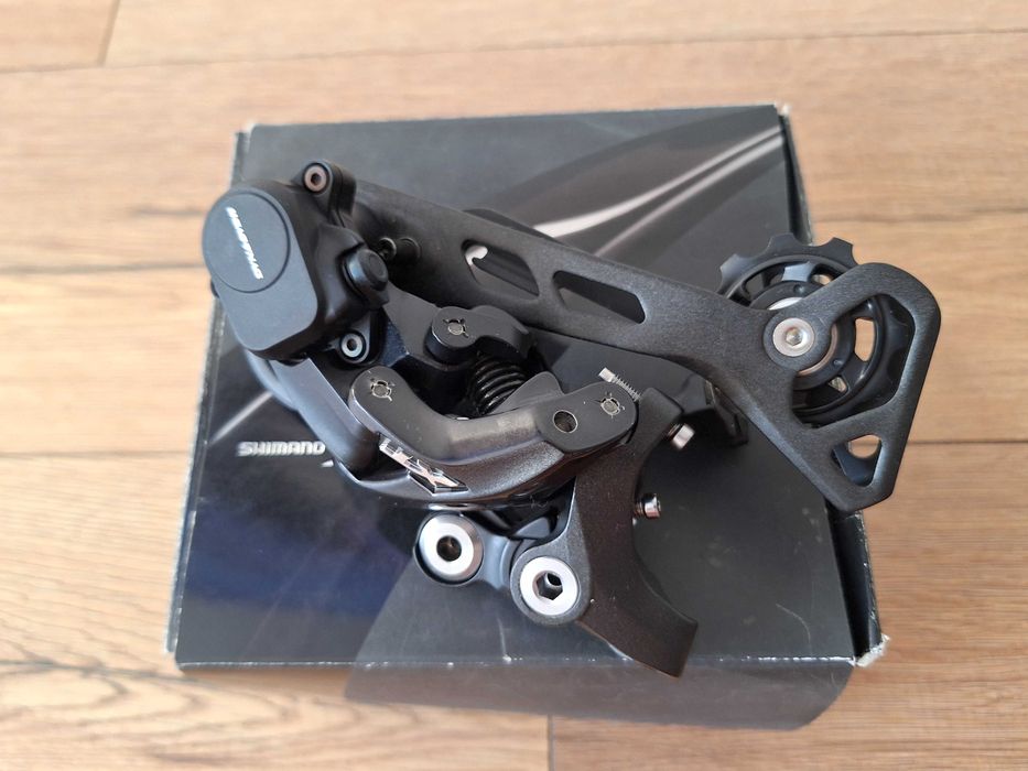 Nowa Przerzutka tylna SHIMANO Deore XT RD-M8000 gravel