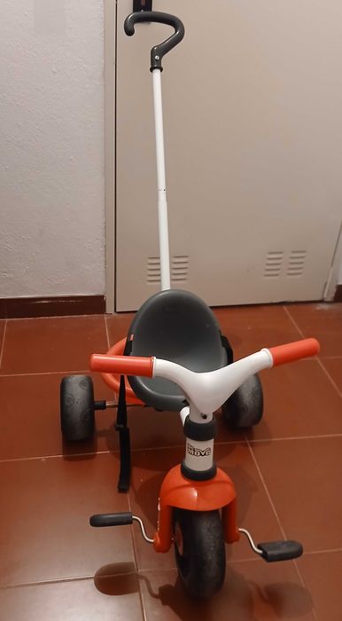 Triciclo para criança