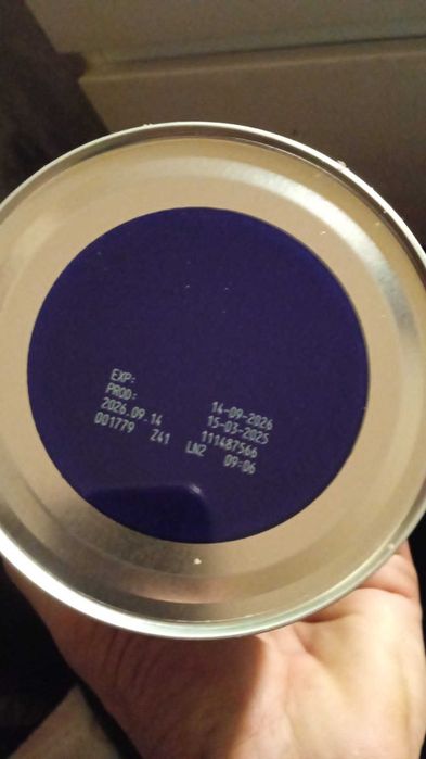 vendo latas  de leite para bebe.aptamil petit junior