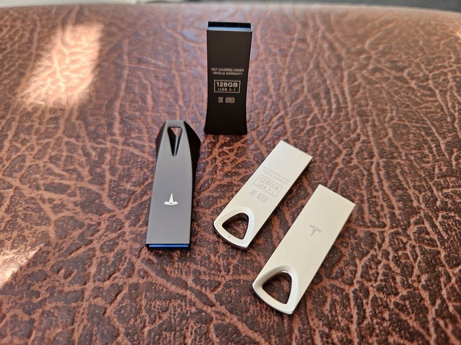 Tesla Usb 3.1 128g  для усіх моделей
