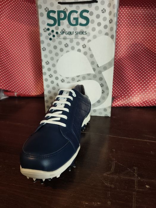 Sapatilhas de golfe em pele