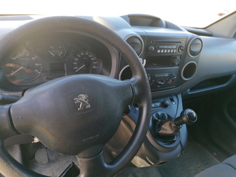 Peugeot Partner Curta