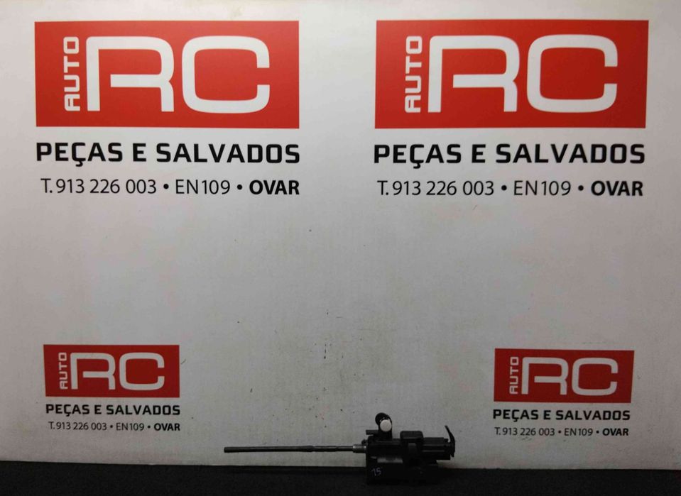 Fecho de deposito de combustível 8200312600 - RENAULT CLIO III