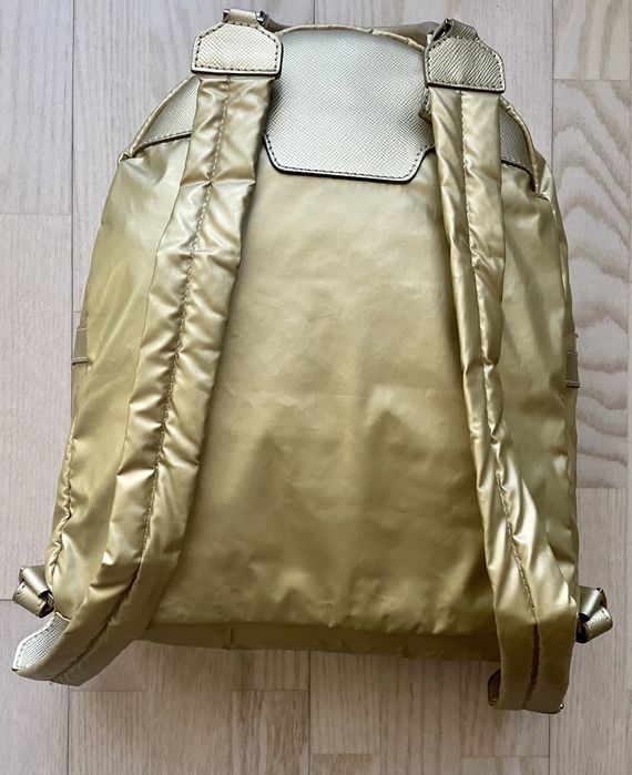 Рюкзак гламур золотой Patrizia Pepe