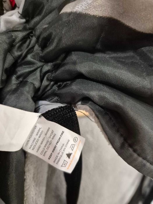 Універсальна накидка-дощовик BundleBean Babywearing Fleece-lined Cover