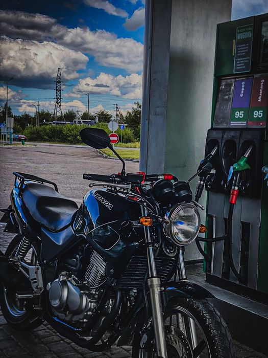 Honda cb 500 терміново в чудовому стані на доках