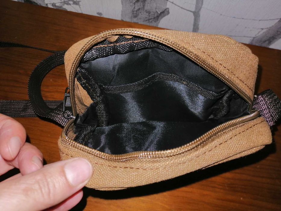 Bolsa de ombro castanha NOVA