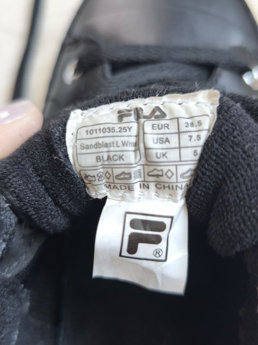 Кросівки жіночі Fila, розмір 38