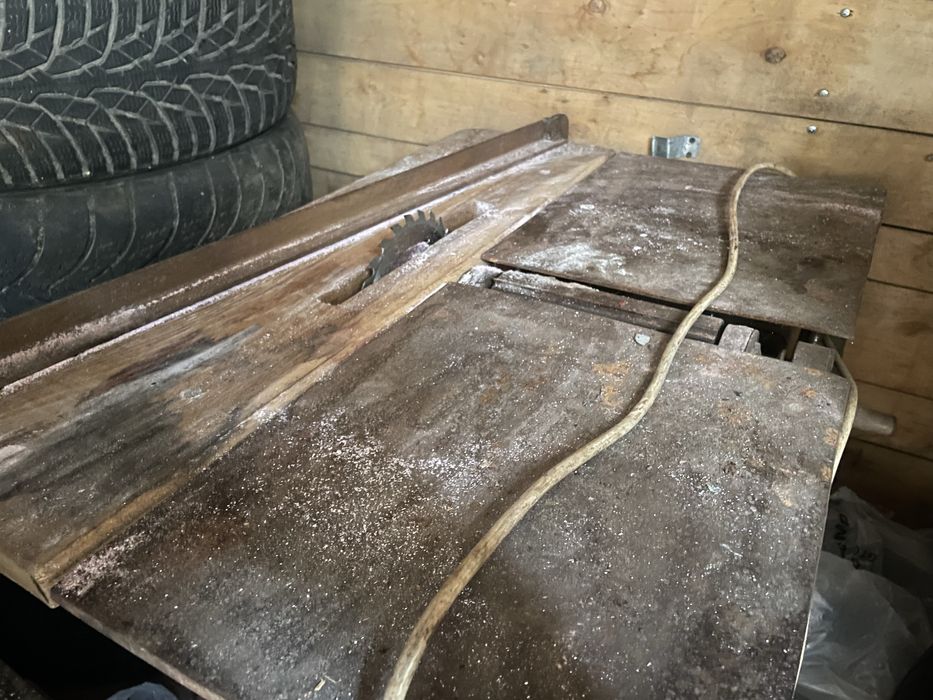 Продам циркулярний станок + фуганок