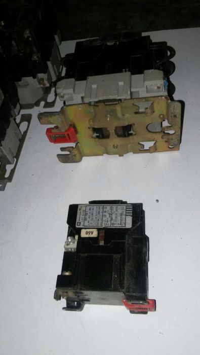 Styczniki, termiki, dodatkowe styki pomocnicze