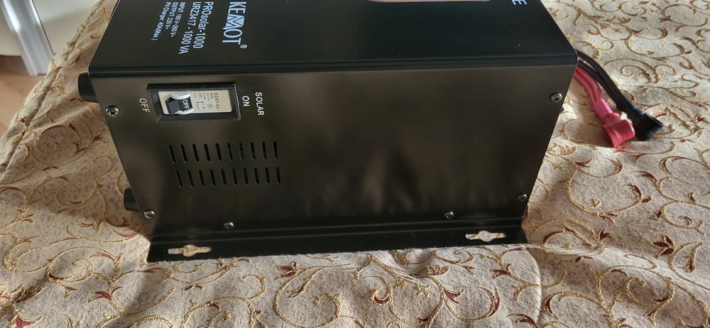 Продам інвертор KEMOT PROsolar-1000
