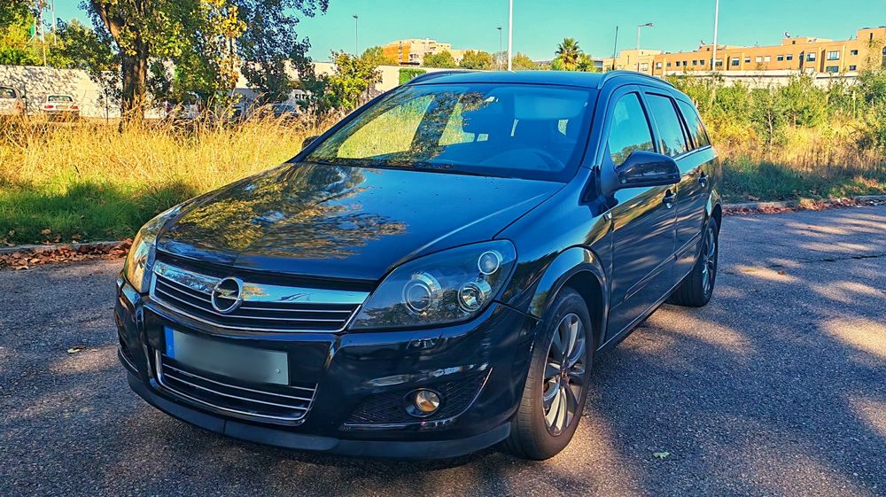 Opel Astra 1.7 CDTi Cosmo Final Edition - Full extras